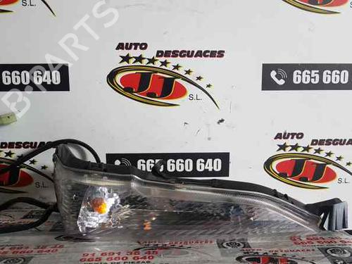Right front indicator YAMAHA MOTORCYCLES TRICITY Tricity 125 (SEC2, SEK1, SEL4) | BP24669944C33