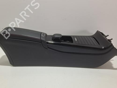Used Armrest / Center console MERCEDES-BENZ CLA Shooting Brake (X118) CLA 220 d (118.614) (190 hp) 12555019