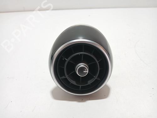 Used Air vent AUDI A1 Sportback (8XA, 8XF) [2011-2019]  28163671
