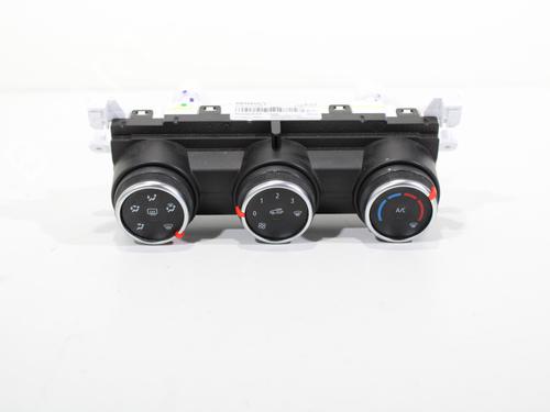 Used Climate control RENAULT CLIO V (B7_) [2019-2025]  12514648