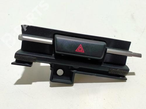 Used Switch Switch MAZDA 2 Hatchback (DL, DJ) 1.5 SKYACTIV-G (90 hp) 11111162 11111162