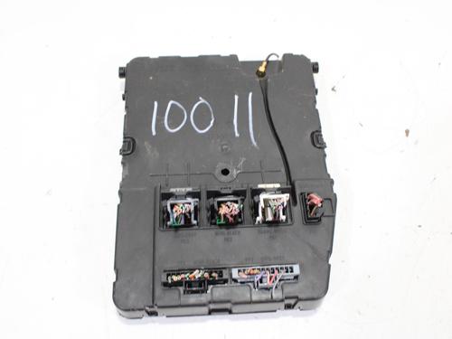 Used Fuse box RENAULT SCÉNIC II (JM0/1_) 1.9 dCi (JM0G, JM12, JM1G, JM2C) (120 hp) 18665943