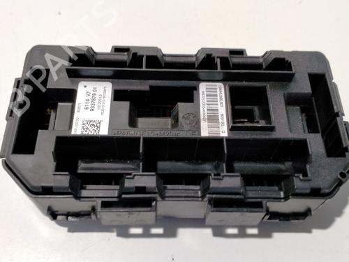 Fuse box BMW 3 (F30, F80) 320 d | BP8424571E1 