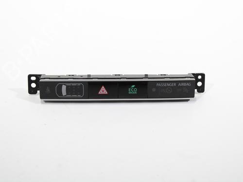 Used Warning switch MITSUBISHI OUTLANDER III (GG_W, GF_W, ZJ, ZL, ZK) 2.0 4WD (GF7W) (150 hp) 13258446