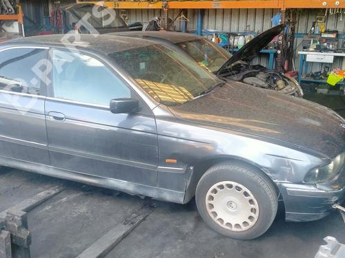 Used Parts BMW 5 (E39)  520 i  1084233