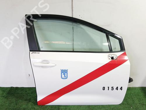 Used Right front door TOYOTA COROLLA Saloon (_E21_) 1.8 VVTi Hybrid (ZWE211, MZEA12) (98 hp) 32370281