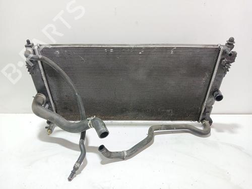 Used Water radiator Water radiator TOYOTA COROLLA Saloon (_E21_) 1.8 VVTi Hybrid (ZWE211, MZEA12) (98 hp) 34395998 34395998