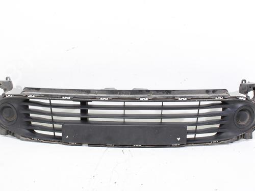 Grille RENAULT CLIO IV (BH_) 1.5 dCi 75 | BP18674323C40 