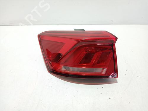 left-taillight-vw-t-roc-a11-d11-2017-40020378 main image