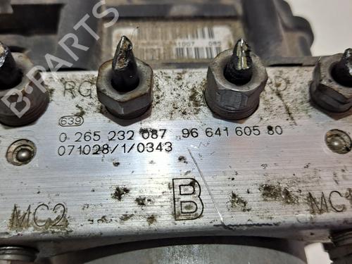ABS pump CITROËN C4 I Saloon  | BP7655798M43 