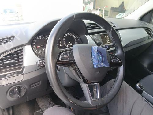 Left front door SKODA FABIA III Estate (NJ5) 1.4 TDI | BP29953838C2