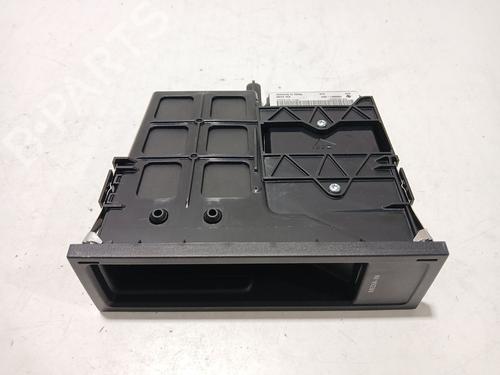 Used Electronic module VW GOLF VI (5K1) 1.6 TDI (105 hp) 32282393
