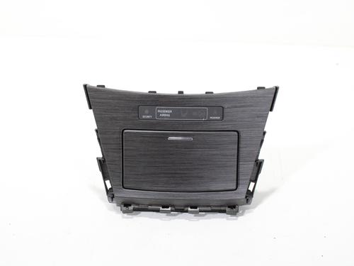Used Ashtray TOYOTA AVENSIS Estate (_T27_) [2008-2018]  15655617