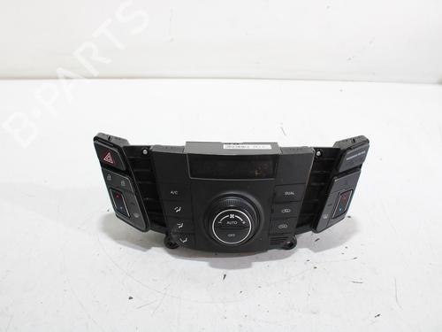 Used Climate control HYUNDAI i40 I (VF) [2012-2019]  18881924