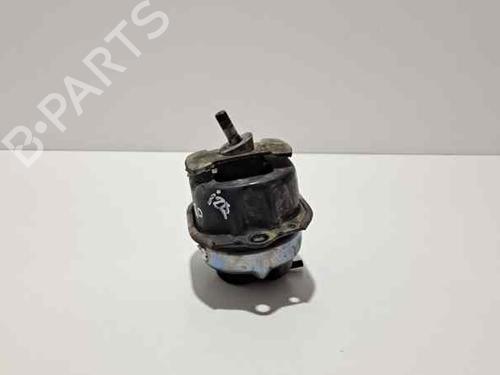 Used Engine mount BMW X6 (E71, E72) xDrive 30 d (245 hp) 10239634