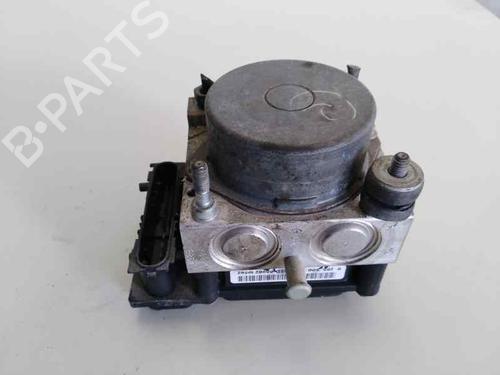 Used ABS pump NISSAN MICRA III (K12) 1.4 16V (88 hp) 5406789