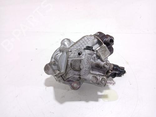Used Injection pump BMW 3 (E90) 318 d (143 hp) 31590075