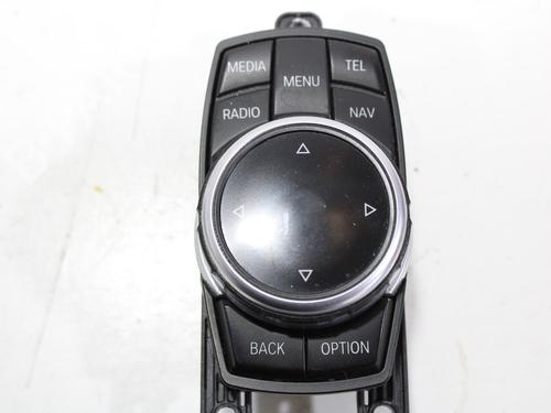 Switch BMW 5 (F10) 530 d xDrive | BP18674698I30 