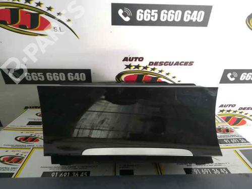 Used Glove box VW GOLF VII (5G1, BQ1, BE1, BE2) 1.6 TDI (110 hp) 5246425