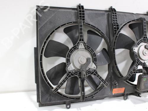 Radiator fan MITSUBISHI OUTLANDER I (CU_W) 2.4 4WD (CU5W) | BP17979625M35 