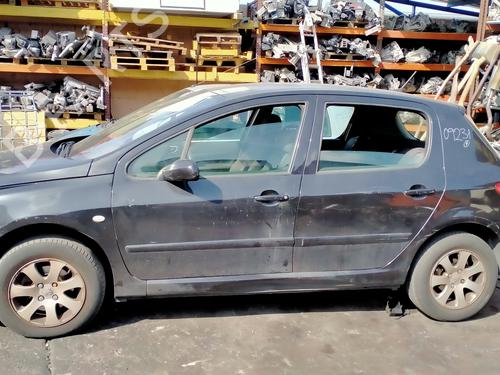 Left mirror PEUGEOT 307 (3A/C) 2.0 HDi 90 | BP10986338C26 