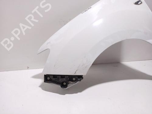 Left front fenders DACIA SANDERO II 1.5 dCi 75 / Blue dCi 75 (B8JW, B8M4, B8AH, B8M7, B8M6) | BP25282557C41 