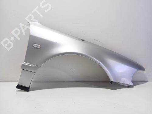 Used Right front fenders AUDI A8 D2 (4D2, 4D8) 4.2 quattro (310 hp) 30833512