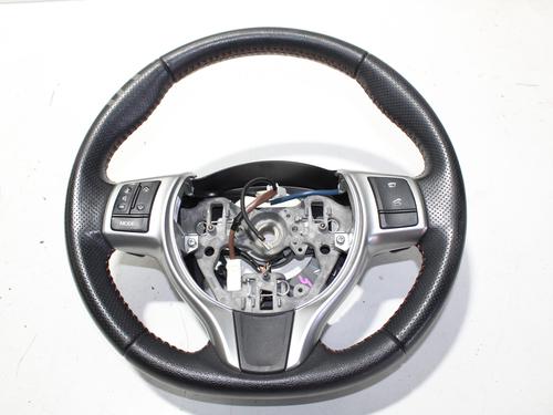 Used Steering wheel TOYOTA YARIS (_P13_) 1.3 (NSP130_, NSP130) (99 hp) 21573947