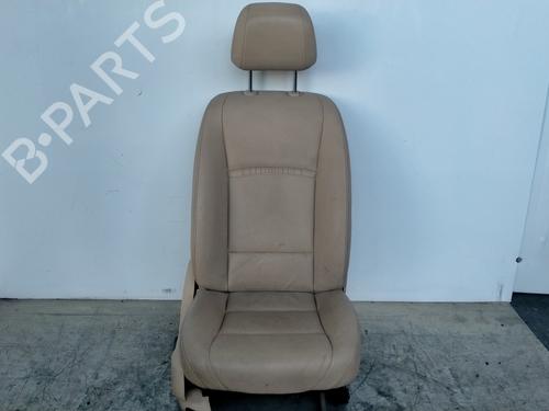 Used Right front seat BMW 5 Touring (F11) 520 d (184 hp) 11505918