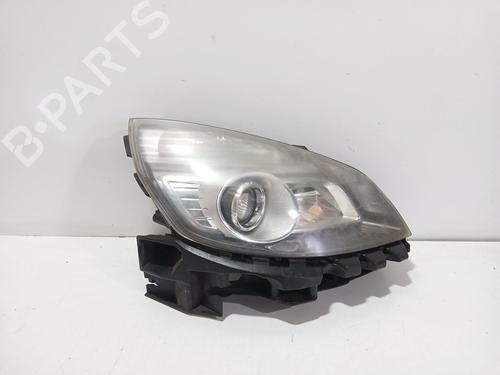 Højre forlygte Højre forlygte RENAULT SCÉNIC II (JM0/1_) 2.0 (JM05, JM0U, JM1N, JM1U, JM2V) (135 hp) 34246003 34246003