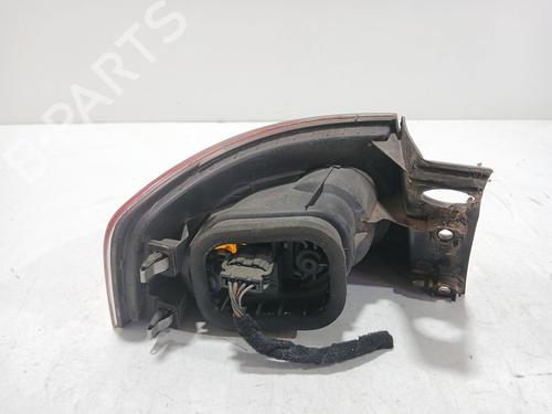 Used Right taillight Right taillight 33273131 33273131