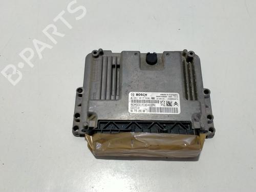 Used Engine control unit (ECU) PEUGEOT 208 I (CA_, CC_) 1.4 HDi (68 hp) 11052126