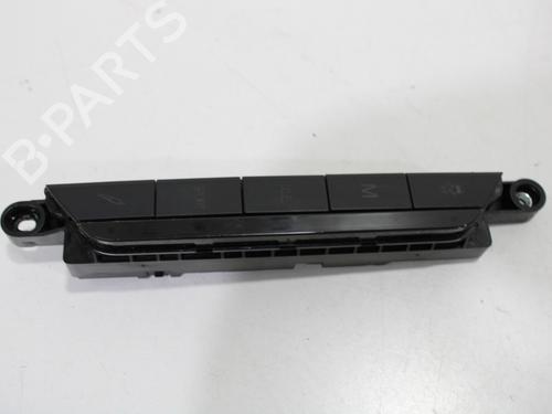 Used Switch MASERATI QUATTROPORTE VI [2012-2025]  15802484