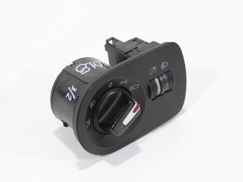 Used Headlight switch SEAT LEON (1P1) [2005-2013]  16423670