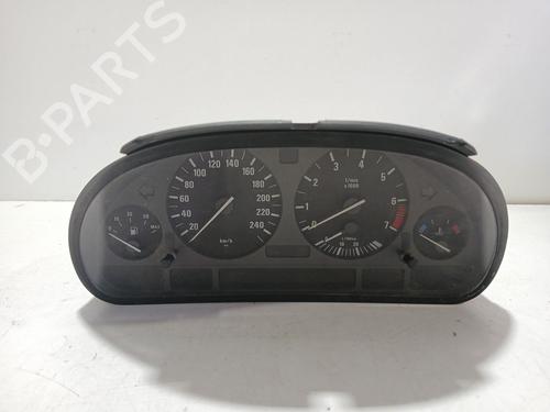 Used Instrument cluster Instrument cluster BMW 5 (E39) 528 i (193 hp) 33820038 33820038