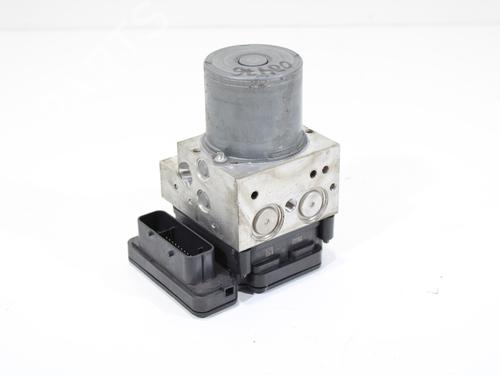 Used ABS pump BMW 5 Touring (F11) 520 d (184 hp) 12545189