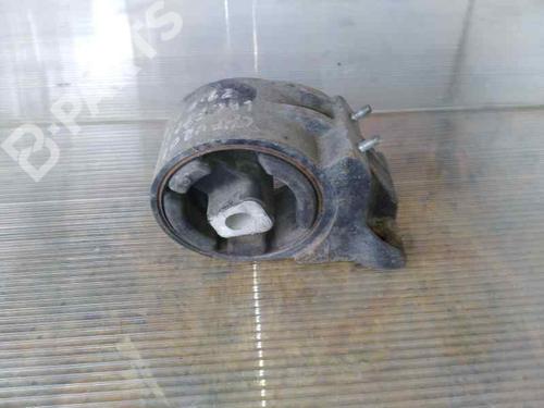 Used Engine mount Engine mount CHEVROLET LACETTI (J200) 2.0 D (121 hp) 10239556 10239556