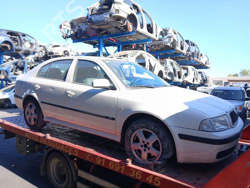 Brugte SKODA OCTAVIA I (1U2) 1.9 TDI 4970819