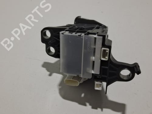 Gear lever TOYOTA PRIUS PLUS (_W4_) 1.8 Hybrid (ZVW40W, ZVW41W) | BP10508971M90 