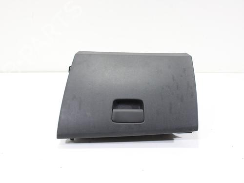 Used Glove box MERCEDES-BENZ GLA-CLASS (X156) [2013-2022]  16422732