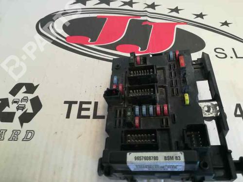 Used Fuse box PEUGEOT 307 (3A/C) 2.0 HDi 90 (90 hp) 5136418