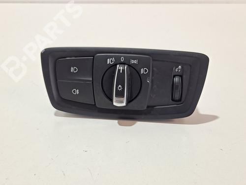 Used Headlight switch BMW X1 (F48) xDrive 18 d (150 hp) 8210050