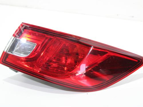 Used Right taillight RENAULT CLIO IV (BH_) 1.2 16V (73 hp) 13909007