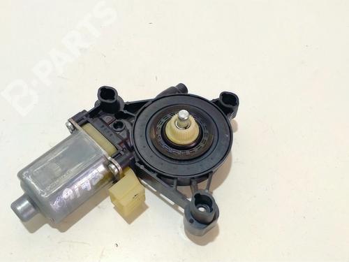 Portierruitmotor rechtsvoor VW GOLF VII (5G1, BQ1, BE1, BE2) 2.0 TDI (150 hp) 10358262
