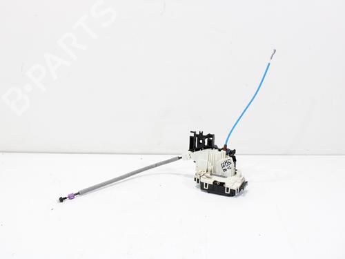 Used Front left lock MERCEDES-BENZ GLA-CLASS (X156) [2013-2022]  16422746