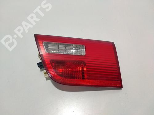 right-tailgate-light-bmw-x5-e53-30-d-716448605-2000-2001-2002-2003-2004-2005-2006-9211951 main image