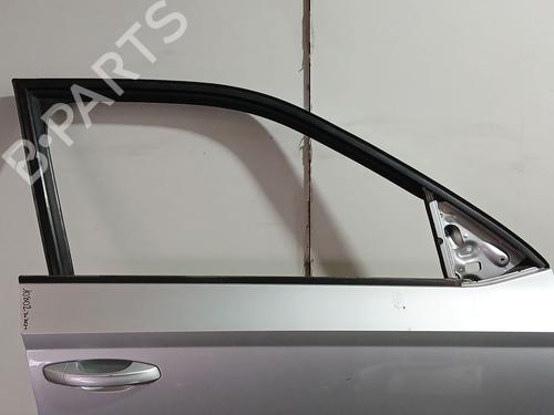 Right front door SKODA FABIA III Estate (NJ5) 1.4 TDI | BP29953840C3
