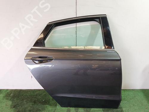 Dør højre bagtil Dør højre bagtil 38061326 38061326