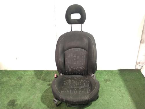 Used Left front seat PEUGEOT 206 Hatchback (2A/C) 1.6 16V (109 hp) 23270390