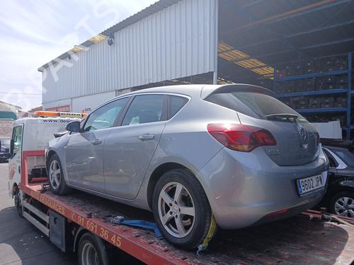 Left tailgate light OPEL ASTRA J (P10) 1.7 CDTI (68) | BP38621591C79 - Image 9